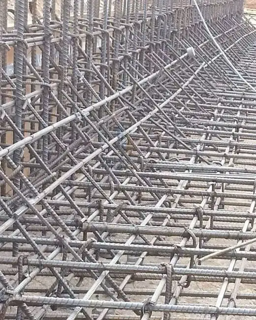 Ferraillage de radier. Armatures croisées double nappe